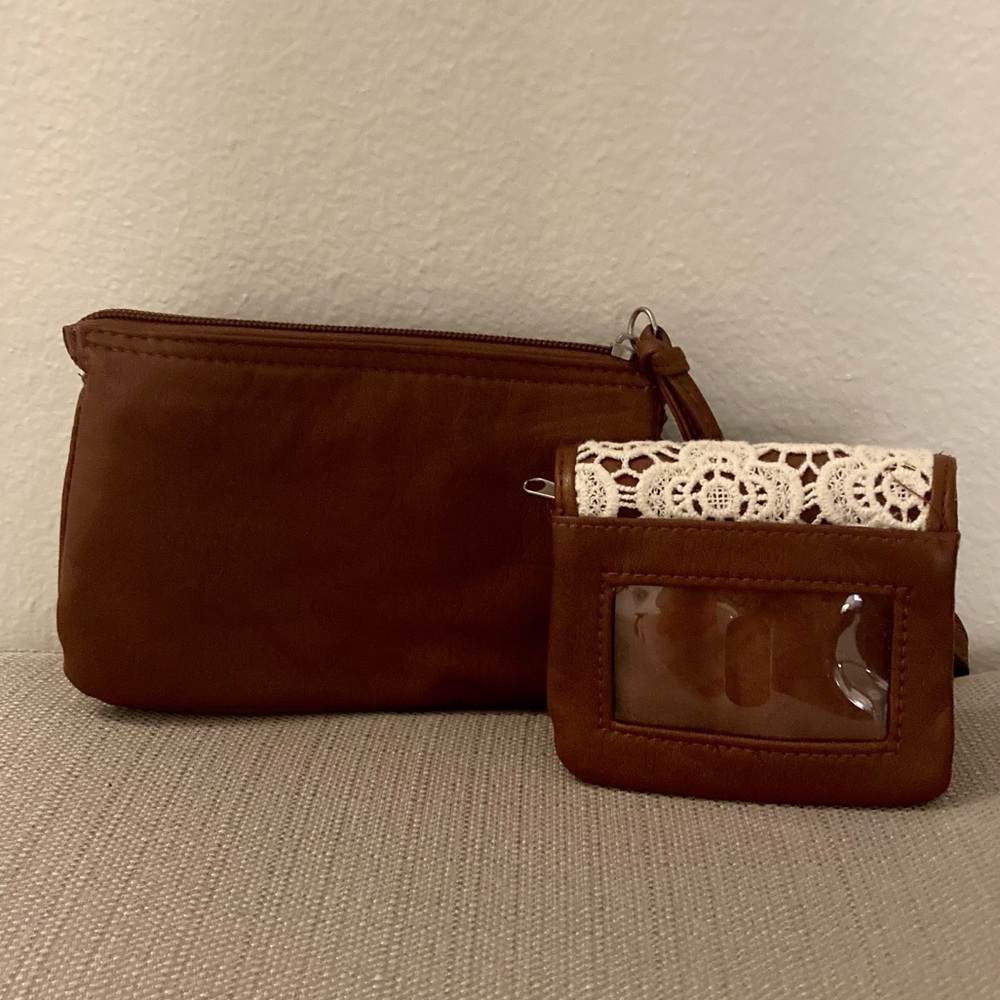 Mudd Wristlet & Wallet Set - Picture 2 of 7